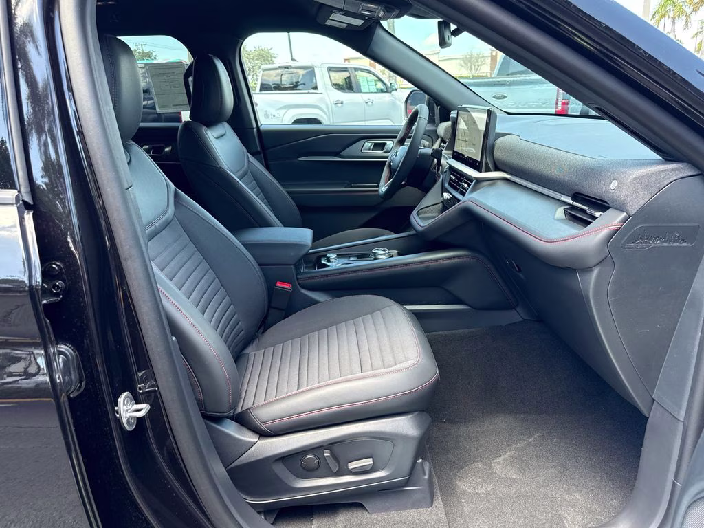 2026 Agate Black Metallic Ford Explorer ST-Line RWD SUV