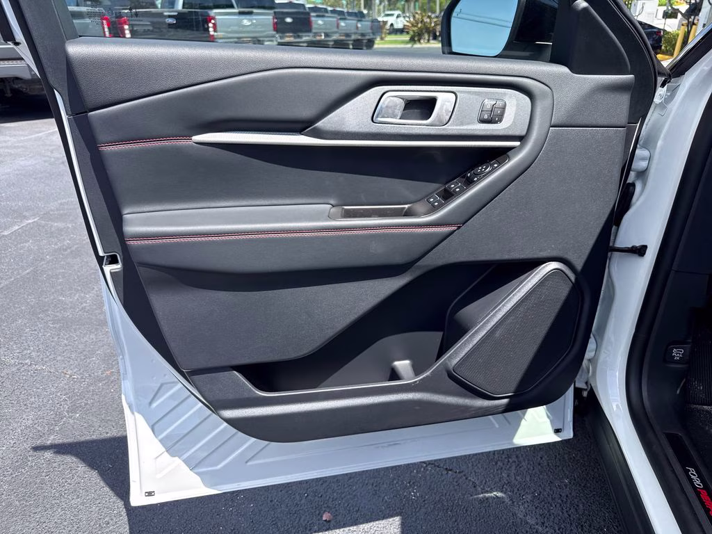 2026 Star White Metallic Tri-Coat Ford Explorer ST RWD SUV