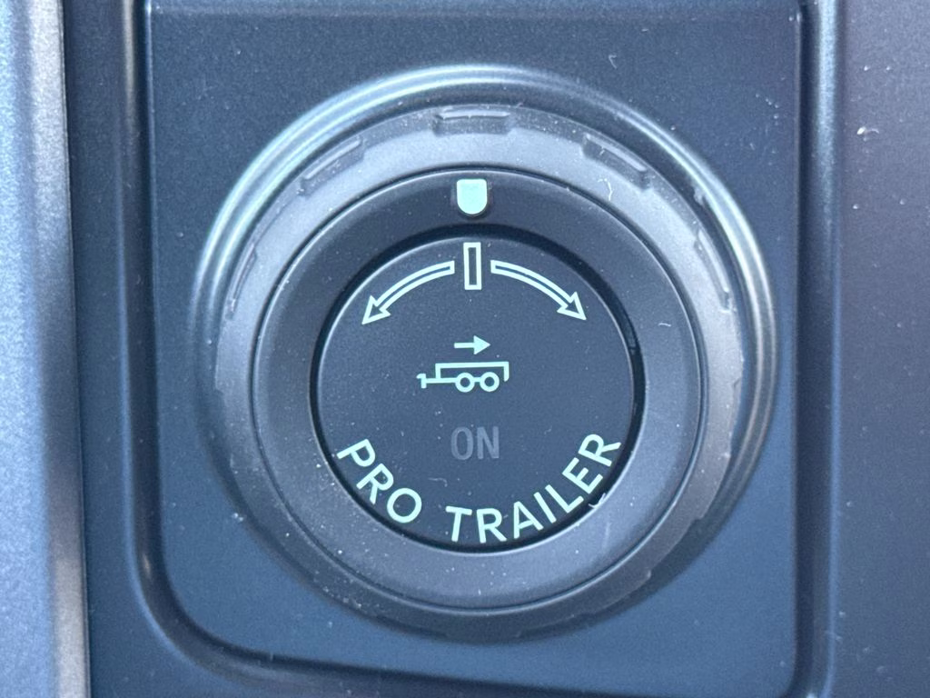 2026 Oxford White Ford F-150 XLT 4X4 Truck