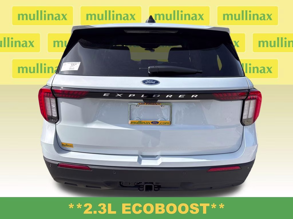2026 Space White Metallic Ford Explorer Active RWD SUV