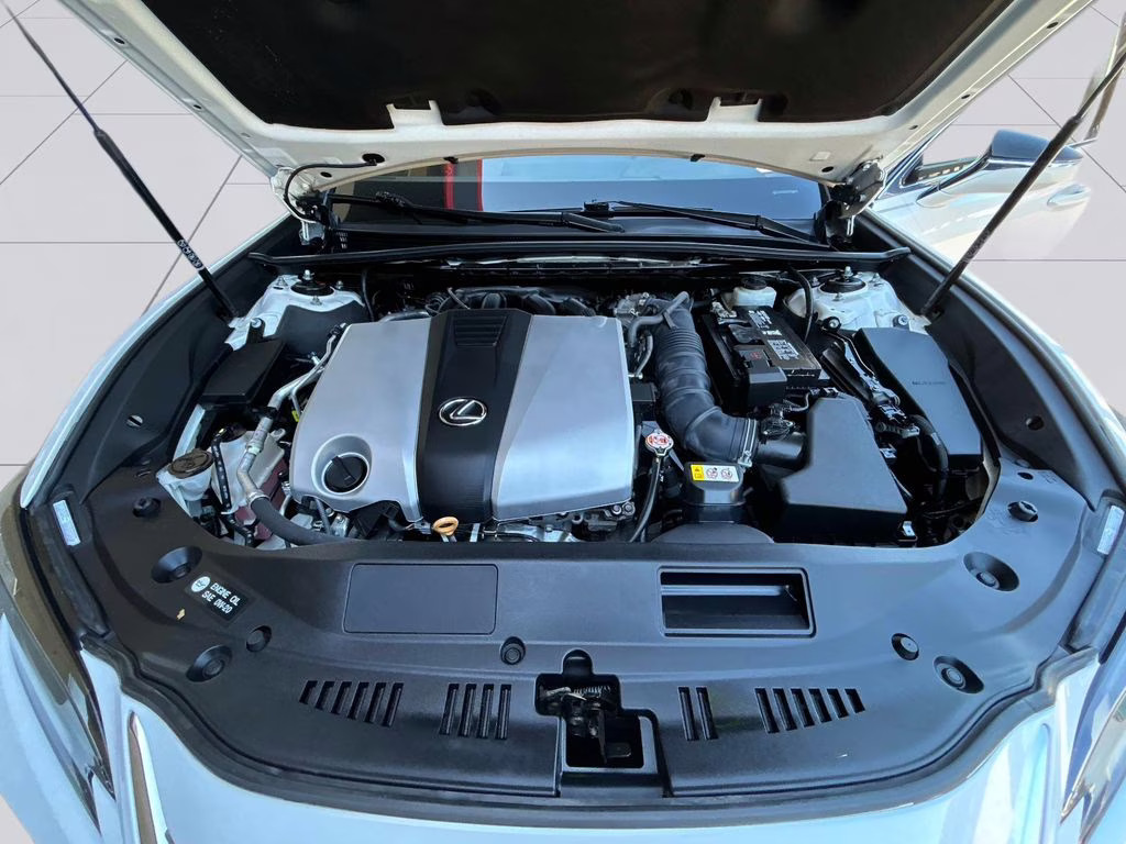 2020 White Pearl Lexus ES 350 FWD Sedan