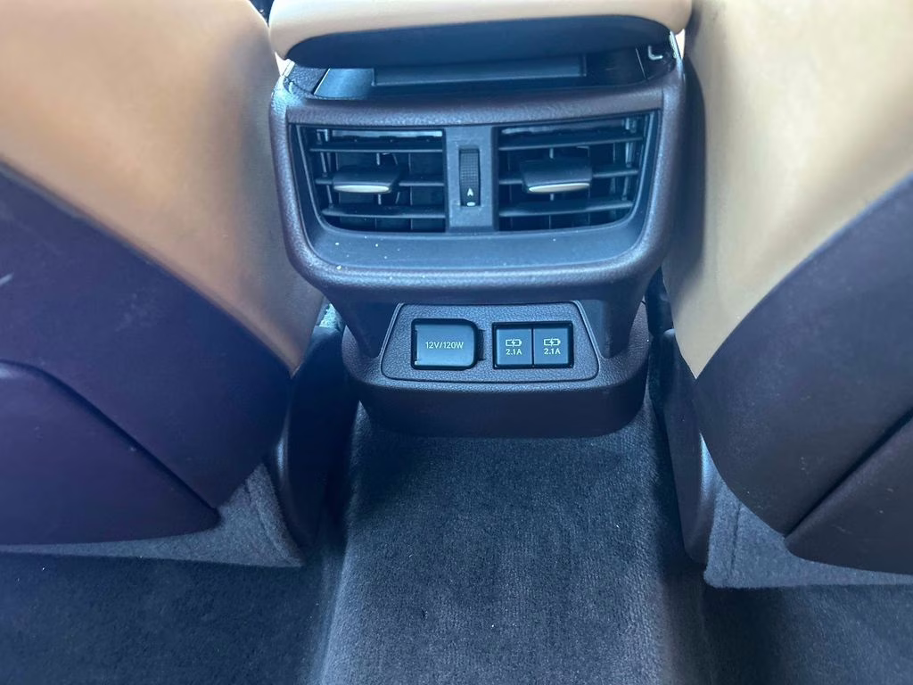 2020 White Pearl Lexus ES 350 FWD Sedan