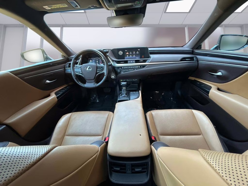 2020 White Pearl Lexus ES 350 FWD Sedan