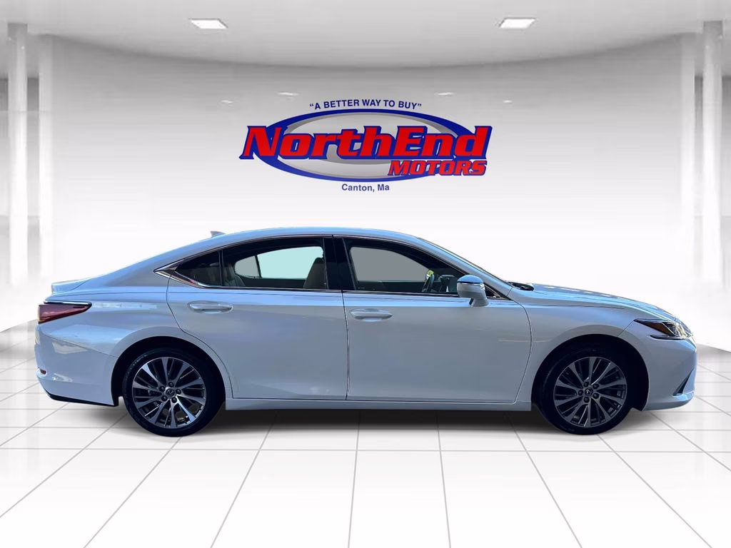 2020 White Pearl Lexus ES 350 FWD Sedan