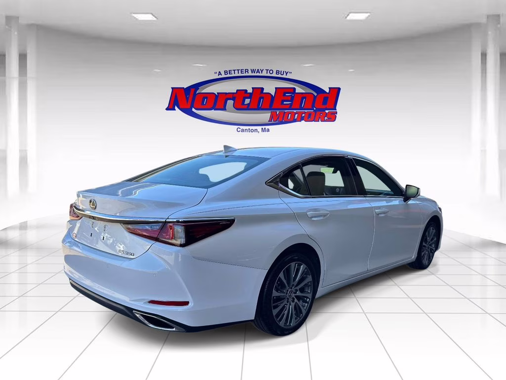 2020 White Pearl Lexus ES 350 FWD Sedan