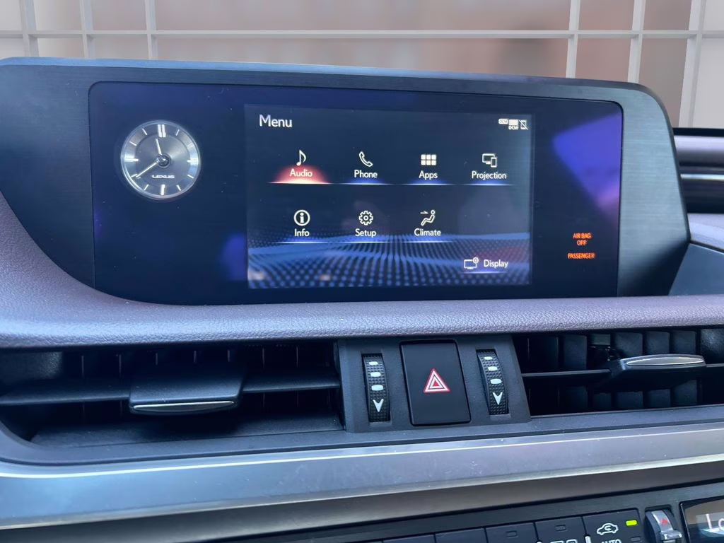 2020 White Pearl Lexus ES 350 FWD Sedan