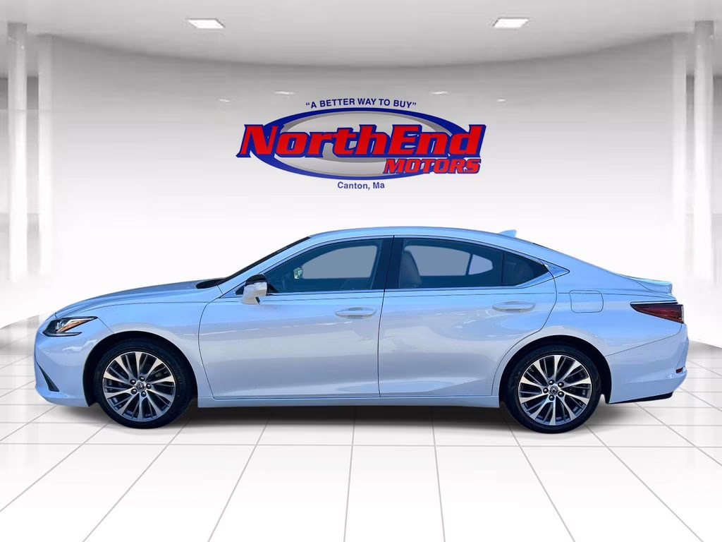 2020 White Pearl Lexus ES 350 FWD Sedan