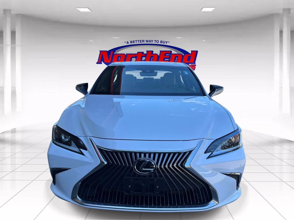 2020 White Pearl Lexus ES 350 FWD Sedan