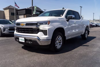 2023 Summit White Chevrolet Silverado 1500 LT 4X4 Truck