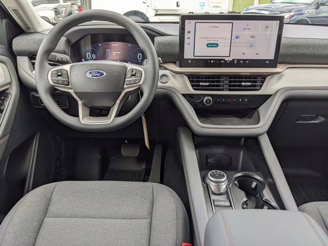 2026 Star White Metallic Tri-Coat Ford Explorer Active RWD SUV