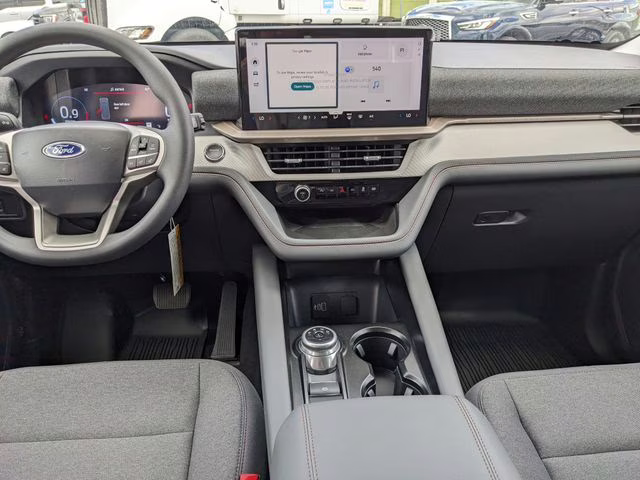 2026 Star White Metallic Tri-Coat Ford Explorer Active RWD SUV