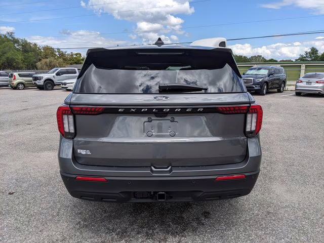 2026 Carbonized Gray Metallic Ford Explorer Active RWD SUV
