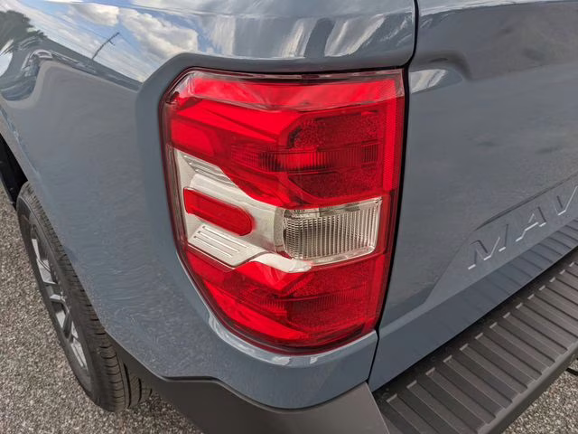 2026 Azure Gray Metallic Tri-Coat Ford Maverick XLT FWD Truck