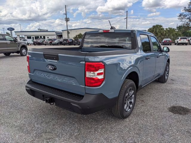 2026 Azure Gray Metallic Tri-Coat Ford Maverick XLT FWD Truck