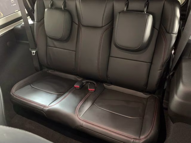 2026 Granite Crystal Metallic Clearcoat Jeep Wrangler Rubicon X 4X4 SUV