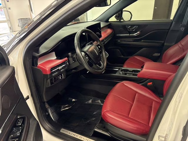 2023 White Lincoln Corsair Reserve AWD SUV