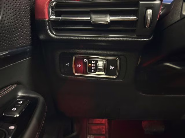 2023 White Lincoln Corsair Reserve AWD SUV