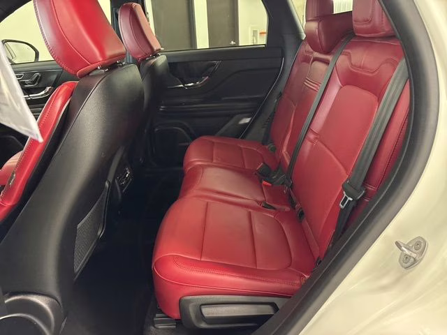 2023 White Lincoln Corsair Reserve AWD SUV