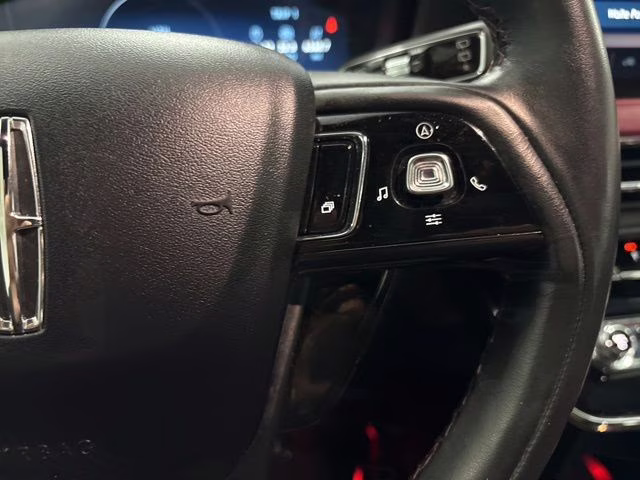 2023 White Lincoln Corsair Reserve AWD SUV