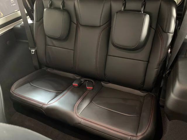 2026 Granite Crystal Metallic Clearcoat Jeep Wrangler Rubicon X 4X4 SUV