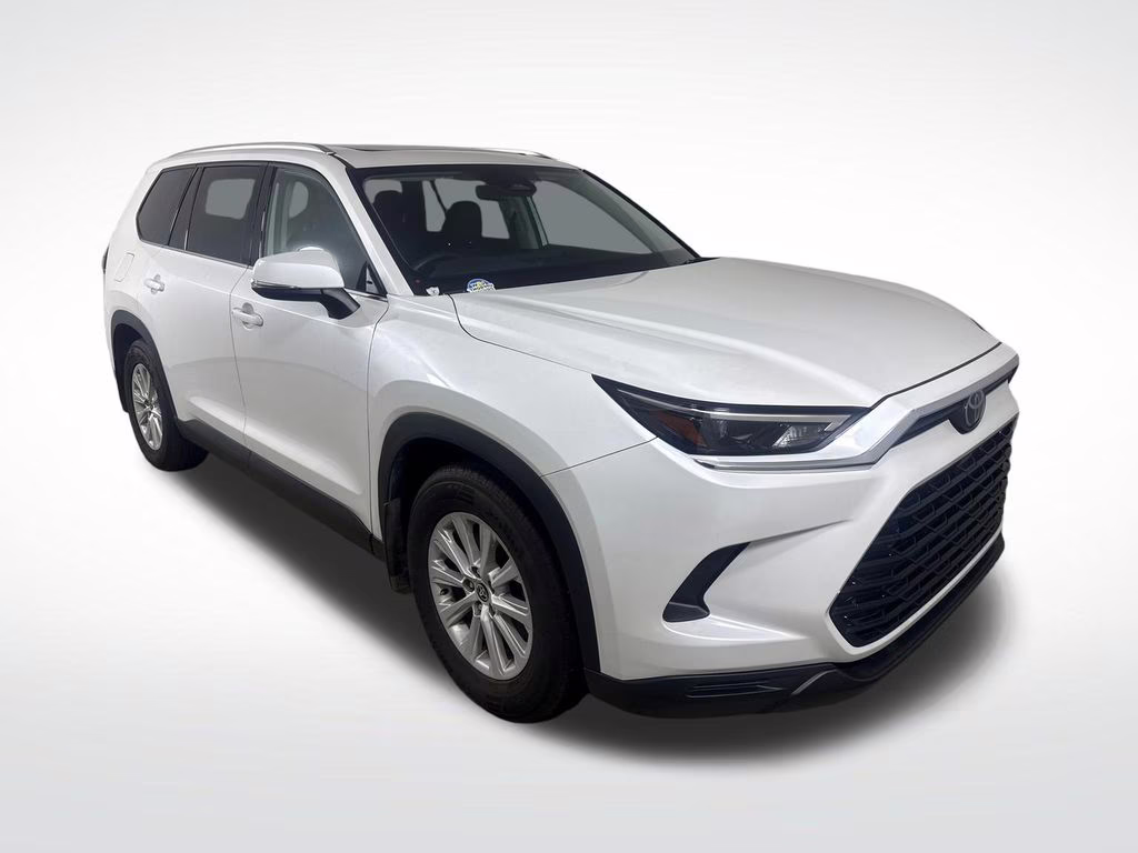 2024 Pearl Toyota Grand Highlander XLE AWD SUV