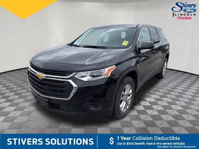 2020 Mosaic Black Metallic Chevrolet Traverse LS FWD SUV