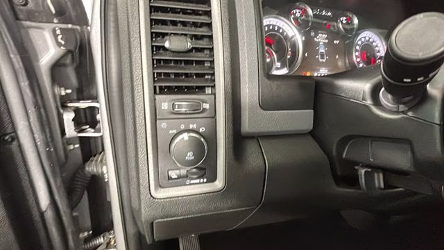 2020 Billet Silver Metallic Clearcoat Ram 1500 Classic Express 4X4 Truck