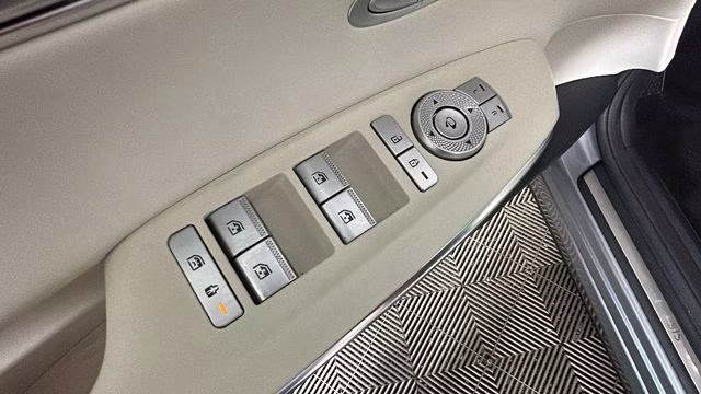2024 Savile Silver Genesis Electrified GV70 Advanced AWD SUV