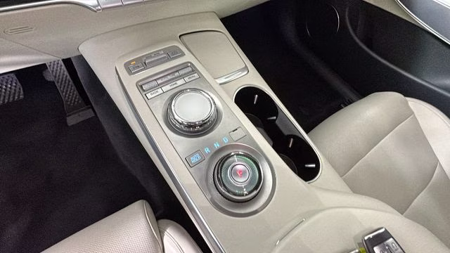 2024 Savile Silver Genesis Electrified GV70 Advanced AWD SUV