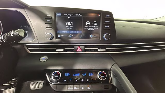 2022 Portofino Gray Hyundai Elantra SEL FWD Sedan