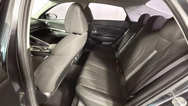 2022 Portofino Gray Hyundai Elantra SEL FWD Sedan