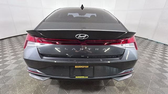 2022 Portofino Gray Hyundai Elantra SEL FWD Sedan