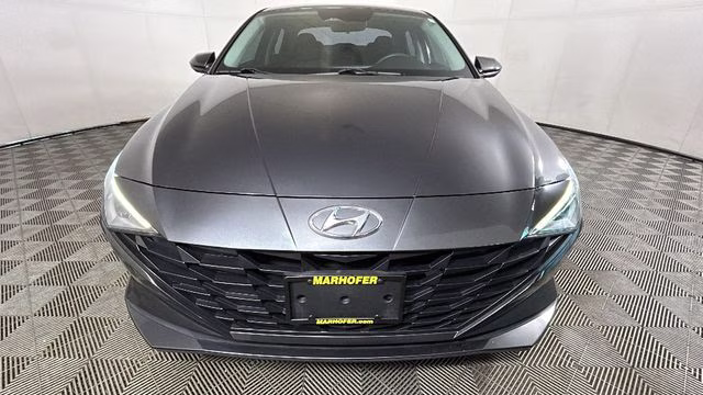 2022 Portofino Gray Hyundai Elantra SEL FWD Sedan