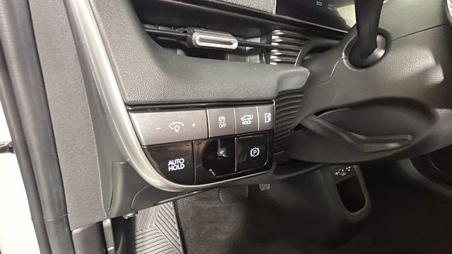2025 Atlas White Hyundai IONIQ 5 SEL RWD SUV