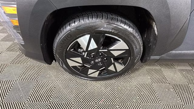 2024 Ecotronic Gray Pearl Hyundai Kona SEL FWD SUV
