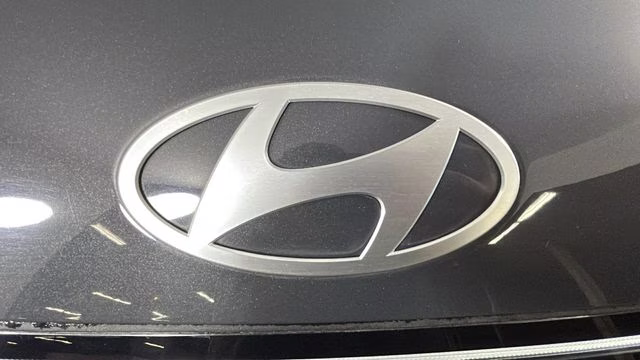 2024 Ecotronic Gray Pearl Hyundai Kona SEL FWD SUV