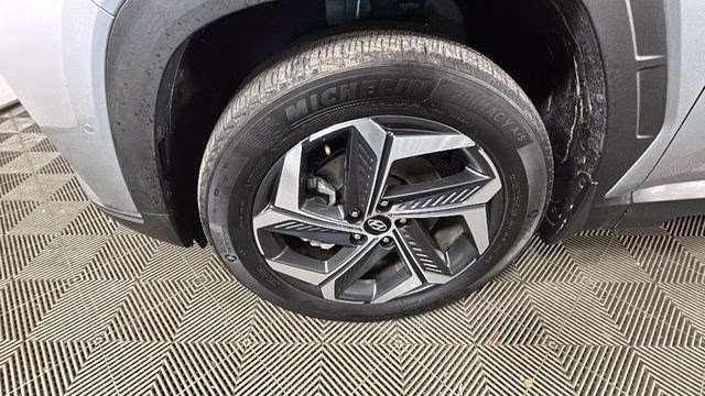 2023 Shimmering Silver Hyundai Tucson Plug-In Hybrid Limited AWD SUV