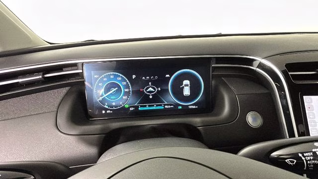 2023 Shimmering Silver Hyundai Tucson Plug-In Hybrid Limited AWD SUV