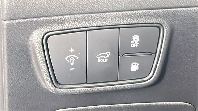 2023 Shimmering Silver Hyundai Tucson Plug-In Hybrid Limited AWD SUV
