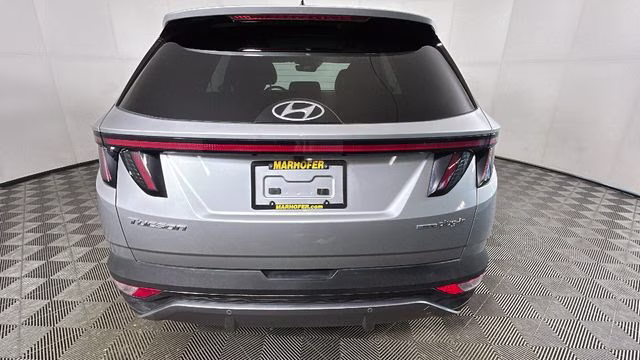 2023 Shimmering Silver Hyundai Tucson Plug-In Hybrid Limited AWD SUV
