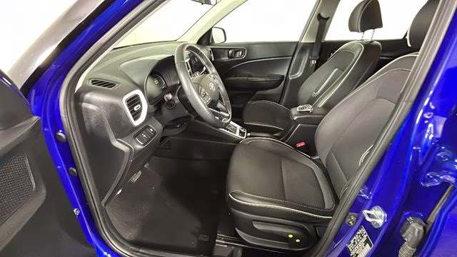 2024 Intense Blue Hyundai Venue Limited FWD SUV