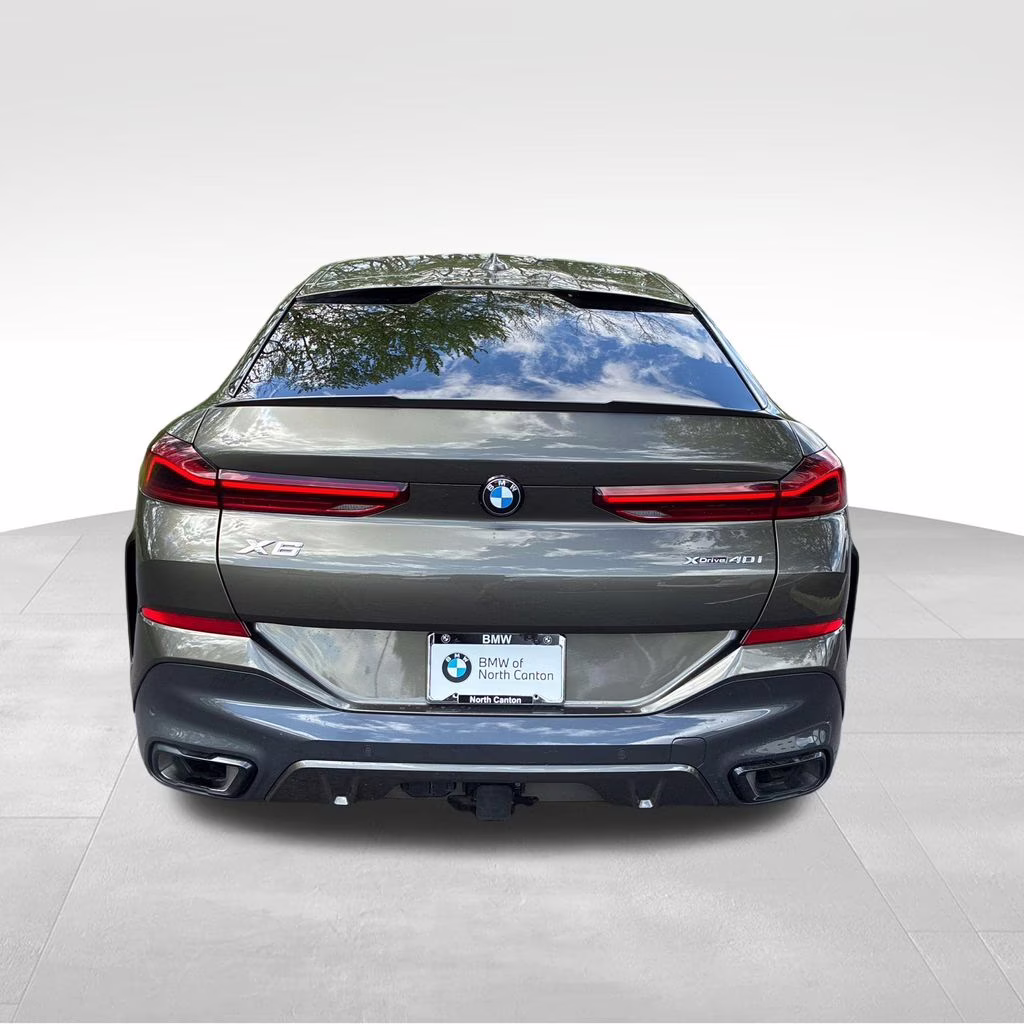 2023 Manhattan Green Metallic BMW X6 xDrive40i AWD SUV