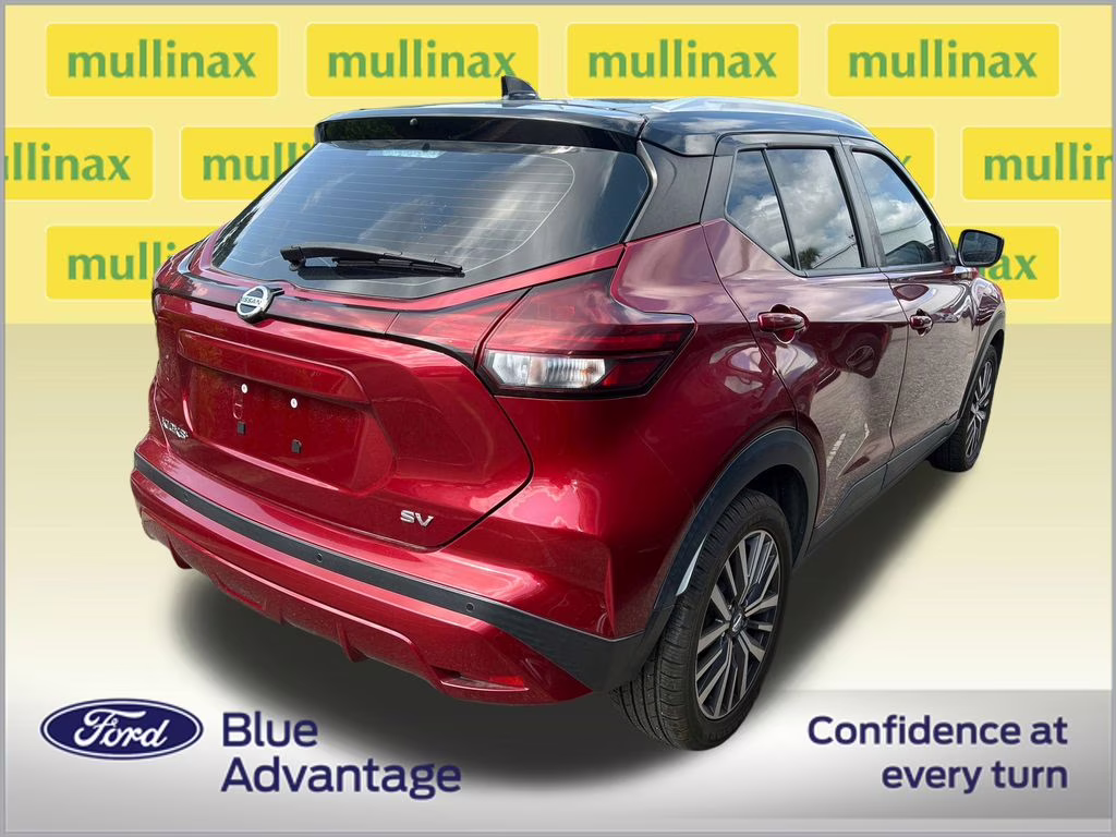 2021 Scarlet Ember Tintcoat/Super Black Nissan Kicks SV FWD SUV