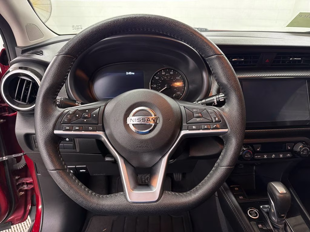 2021 Scarlet Ember Tintcoat/Super Black Nissan Kicks SV FWD SUV
