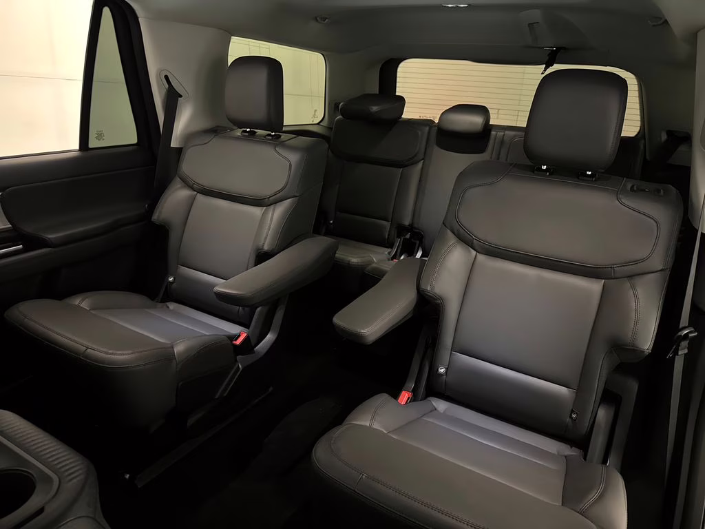 2026 Star White Metallic Tri-Coat Ford Expedition Active RWD SUV