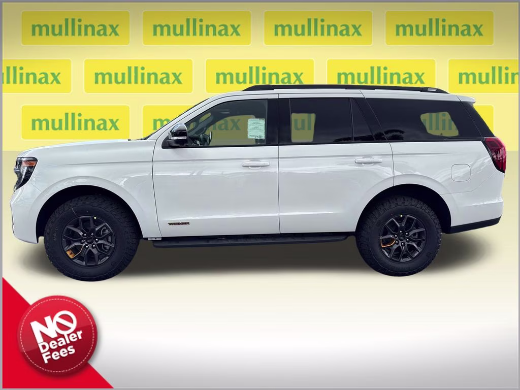 2026 Star White Metallic Tri-Coat Ford Expedition Tremor 4X4 SUV