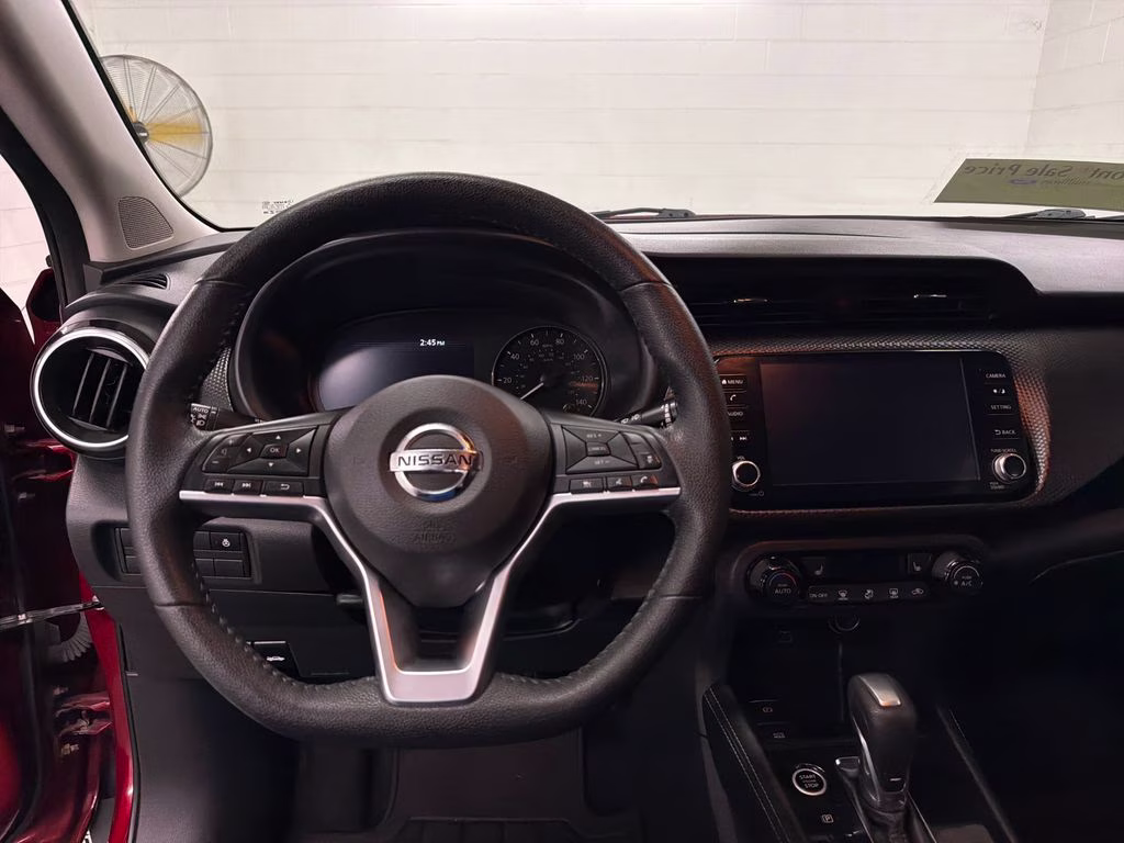 2021 Scarlet Ember Tintcoat/Super Black Nissan Kicks SV FWD SUV