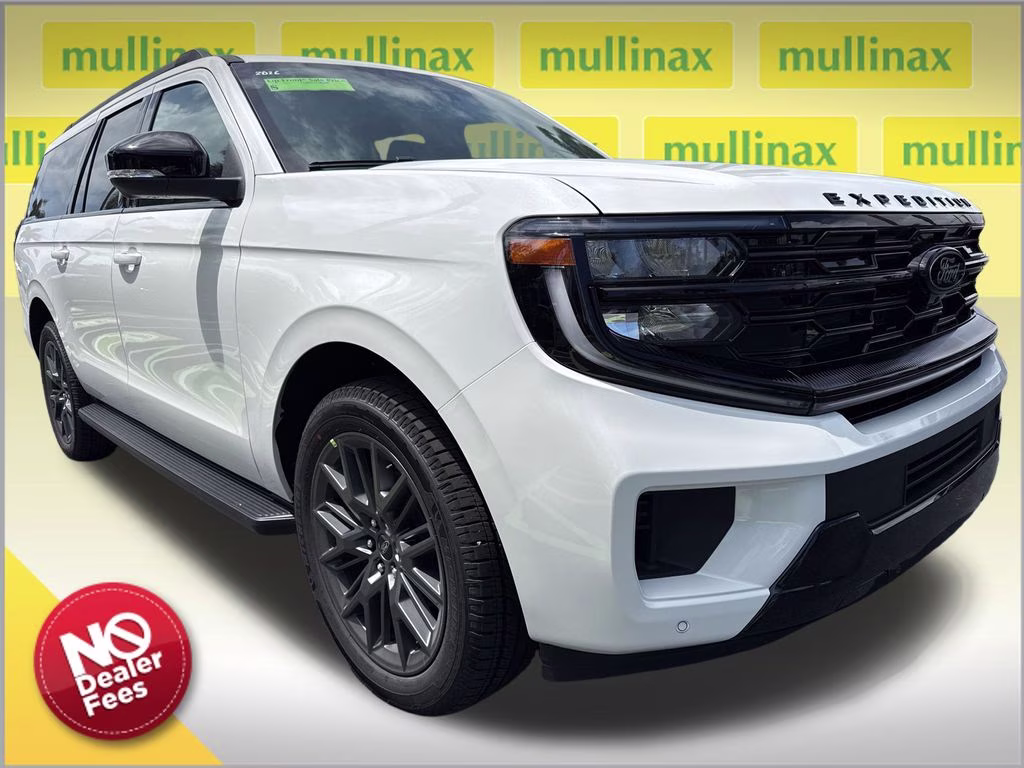 2026 Star White Metallic Tri-Coat Ford Expedition Max Platinum 4X4 SUV
