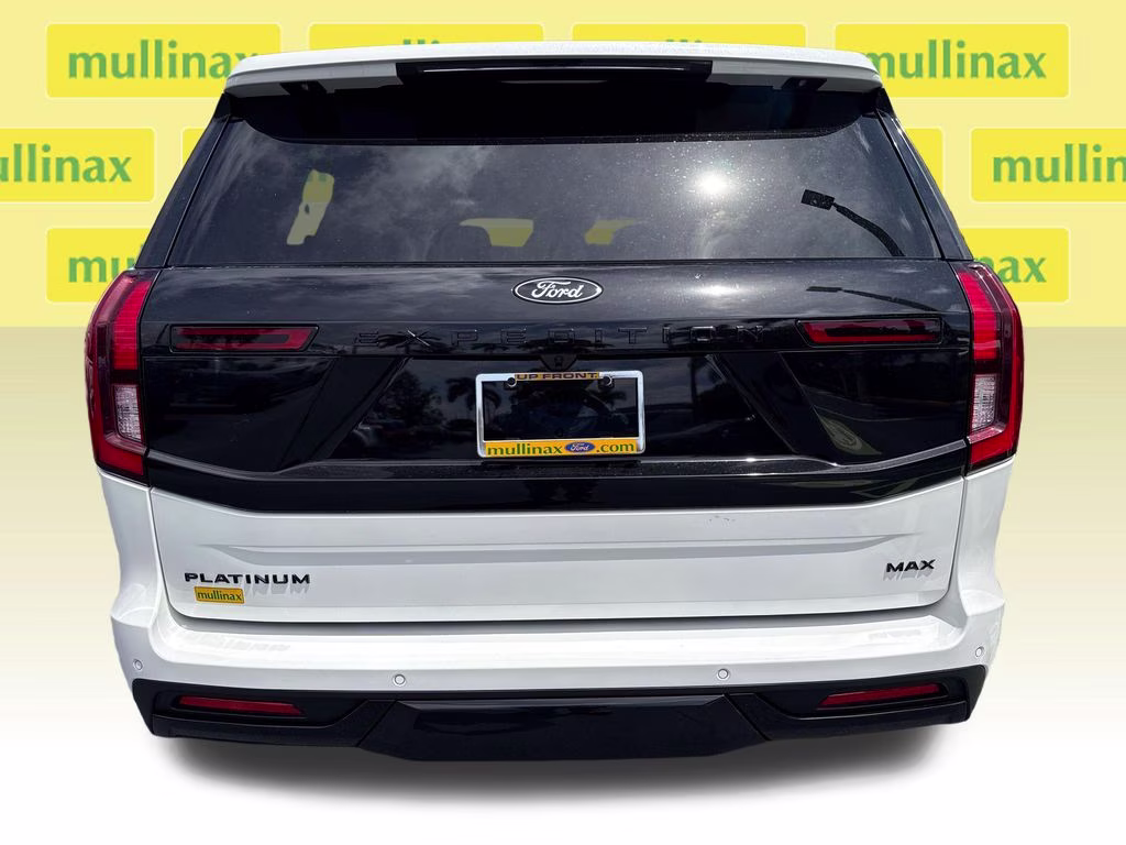 2026 Star White Metallic Tri-Coat Ford Expedition Max Platinum 4X4 SUV