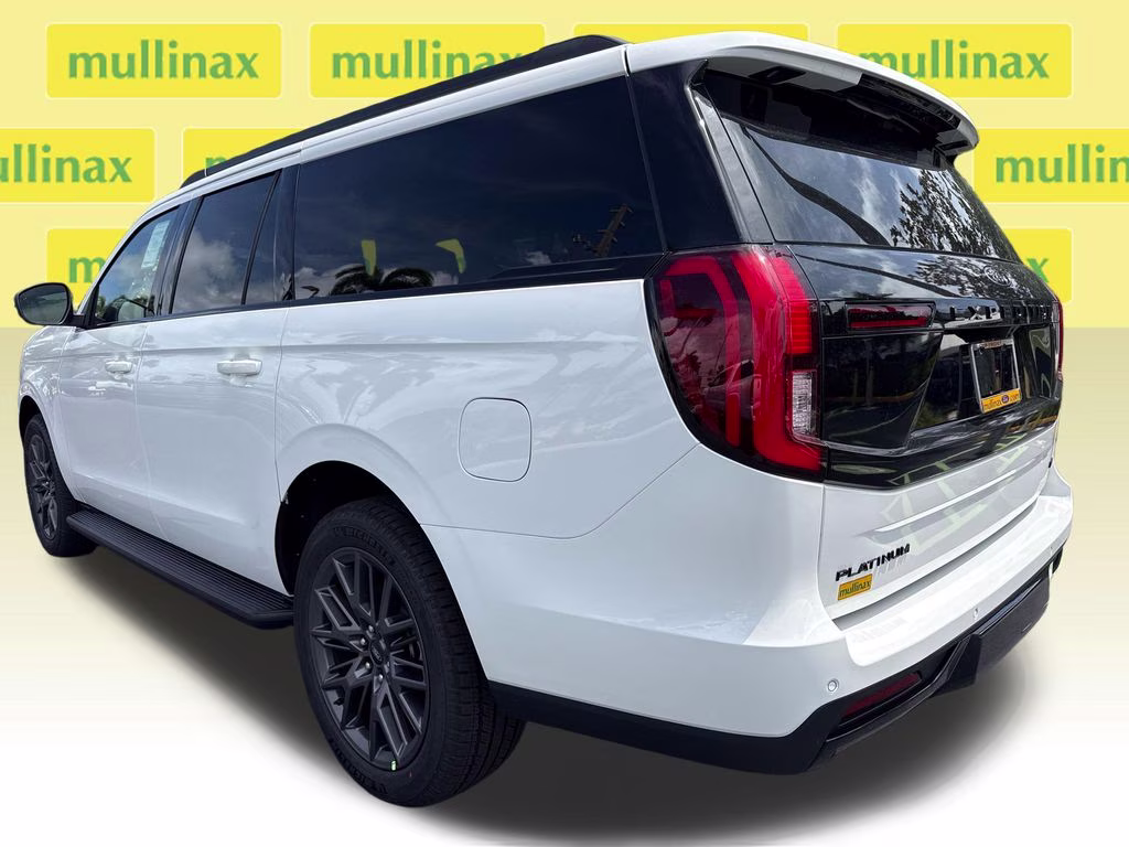 2026 Star White Metallic Tri-Coat Ford Expedition Max Platinum 4X4 SUV